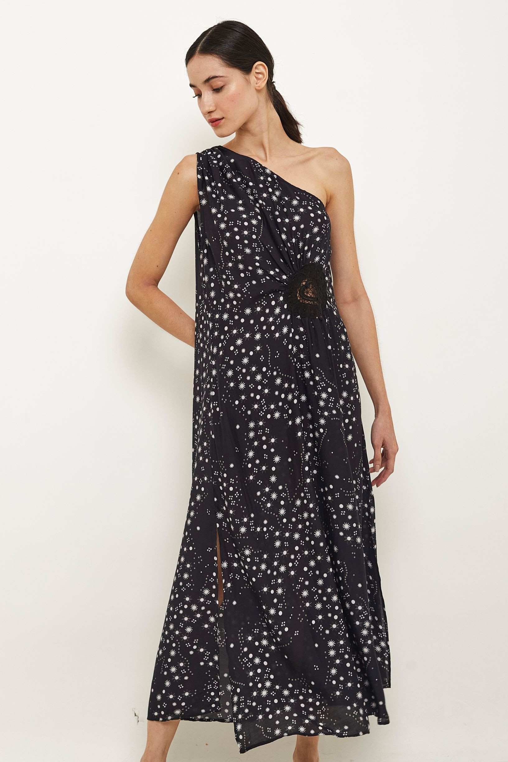 Vestido Ombro Só de Seda e Renda Drapeado estampado